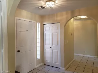 Photo #4: 2163233 Listing 