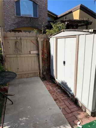 Photo #4: 2163257 Listing