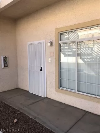 Photo #2: 2163306 Listing