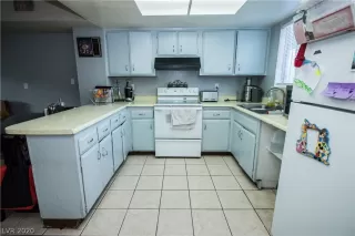 Photo #6: 2163318 Listing 