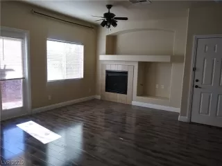 Photo #2: 2163339 Listing