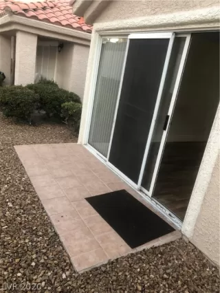 Photo #6: 2163368 Listing