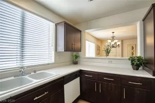 Photo #6: 2163375 Listing