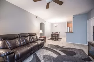 Photo #3: 2163421 Listing 