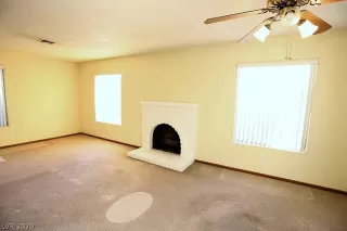 Photo #5: 2163446 Listing 