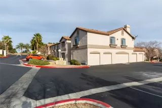 Photo #3: 2163467 Listing