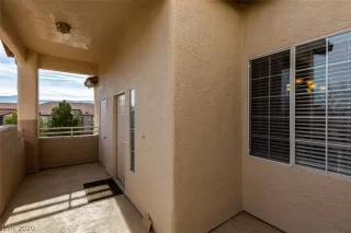 Photo #4: 2163467 Listing