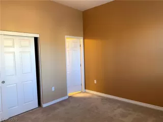 Photo #3: 2163471 Listing 