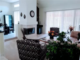 Photo #2: 2163524 Listing 