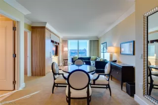 Photo #3: 2163528 Listing