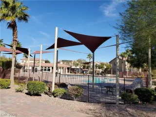 Photo #3: 2163529 Listing