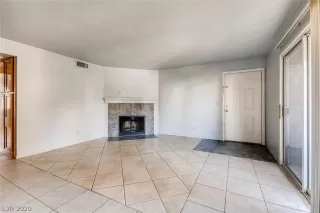 Photo #2: 2163542 Listing