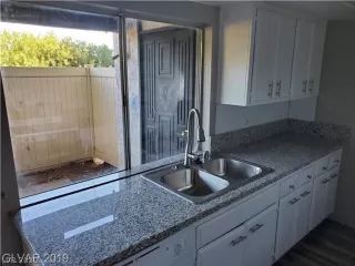 Photo #5: 2163644 Listing 