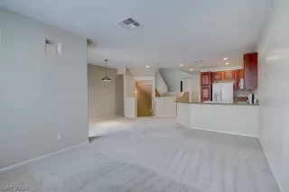 Photo #1: 2163646 Listing