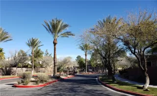 Photo #1: 2163676 Listing