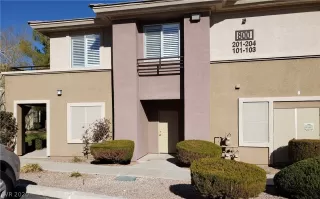 Photo #2: 2163676 Listing