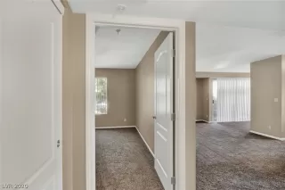 Photo #1: 2163703 Listing 