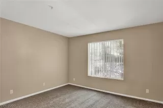 Photo #2: 2163703 Listing 