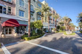 Photo #1: 2163705 Listing