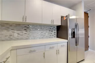 Photo #3: 2163767 Listing 