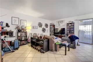 Photo #3: 2163784 Listing