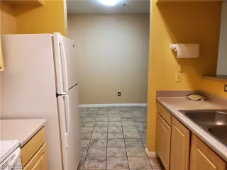 Photo #6: 2163805 Listing