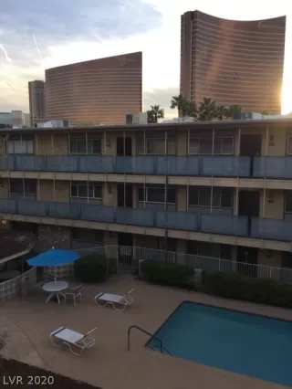 Photo #3: 2163808 Listing 