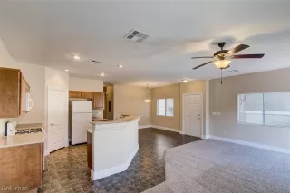 Photo #3: 2163852 Listing 