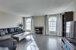 Photo #3: 2163889 Listing 