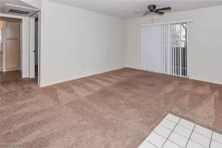 Photo #2: 2163919 Listing