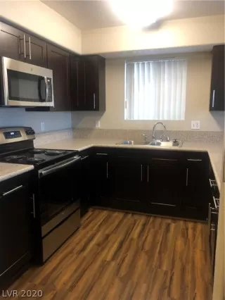 Photo #1: 2163920 Listing 