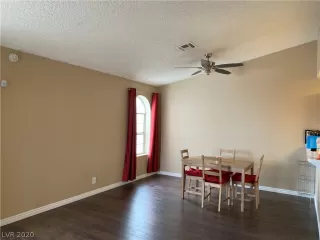 Photo #5: 2163954 Listing 