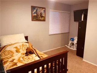 Photo #4: 2164019 Listing 