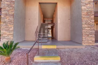 Photo #3: 2164034 Listing 