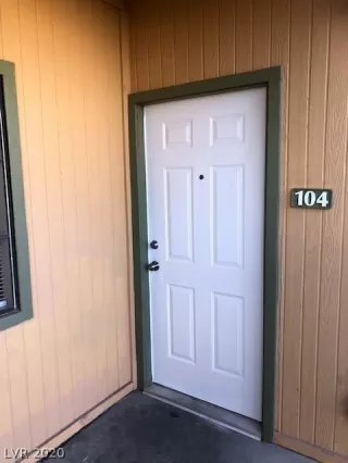 Photo #1: 2164052 Listing 