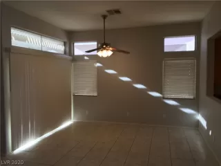 Photo #6: 2164114 Listing 