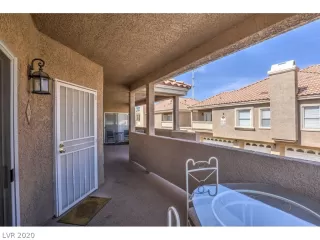 Photo #6: 2164136 Listing 