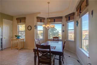 Photo #3: 2164184 Listing 
