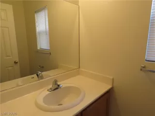 Photo #3: 2164218 Listing 