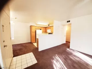 Photo #3: 2164234 Listing 