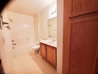 Photo #4: 2164234 Listing 