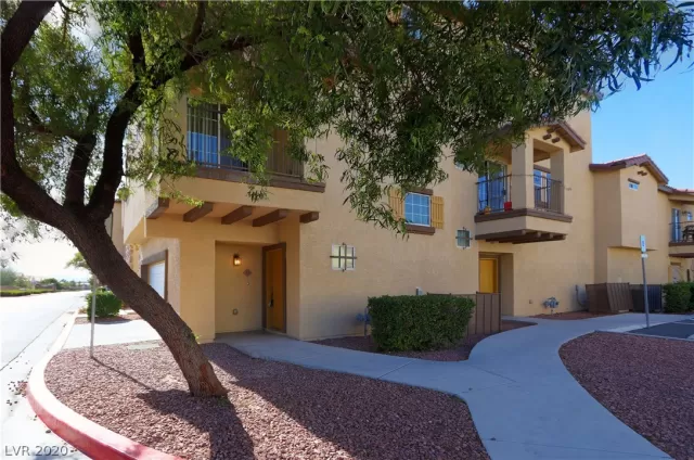 MLS: 2164311 Condo For Sale