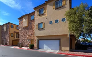 Photo #1: 2164311 Listing