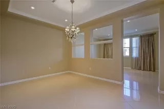 Photo #2: 2164445 Listing 