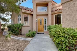 Photo #1: 2164448 Listing