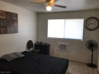 Photo #5: 2164486 Listing