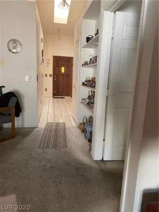 Photo #5: 2164526 Listing