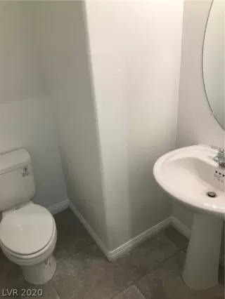 Photo #6: 2164583 Listing