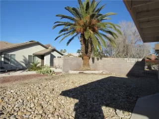 Photo #2: 2164619 Listing 