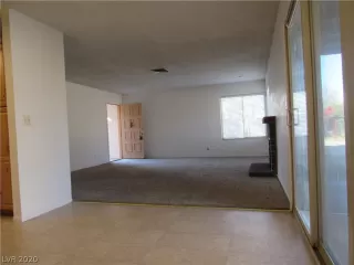 Photo #4: 2164619 Listing 